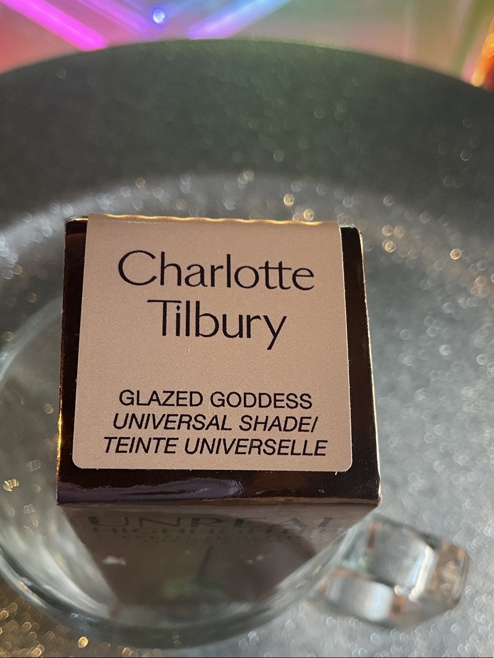 Charlotte Tilbury Glazed Goddess Highlighter - Nude Champagne Glow